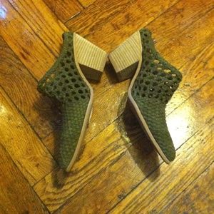 jeffrey campbell leone mules